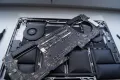 Celá logic board jde ven