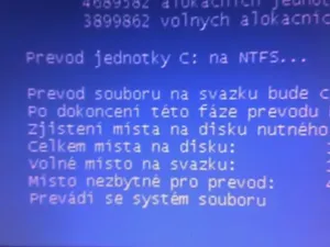 Převod FAT32 na NTFS