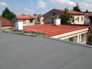 Napůl střecha