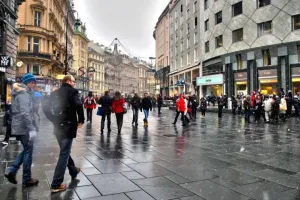 Grabenské sněžení v davu