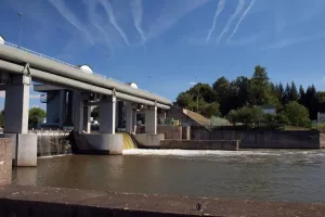 Zdymadlo s retuší