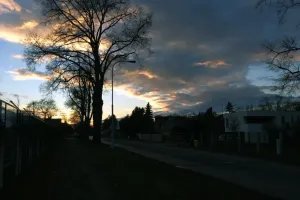 Stezka s korouhvičkami