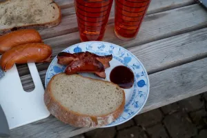 Zatiší s buřtíky