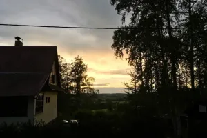 Nebíčko nad sousedy