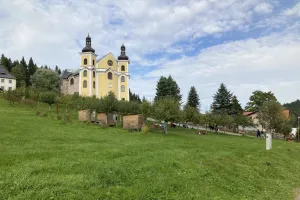 Pohled na kostel