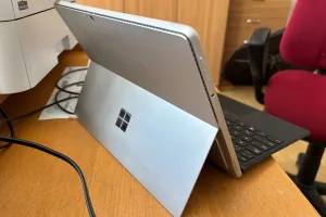 Typan měl Surafce a stejně to nedal