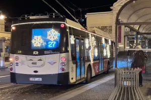 Trolejbus s andílky