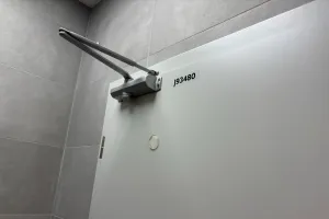 Dveře během dne